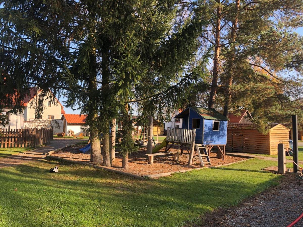 Apartmany Kojakovice - Trebon Jílovice Buitenkant foto