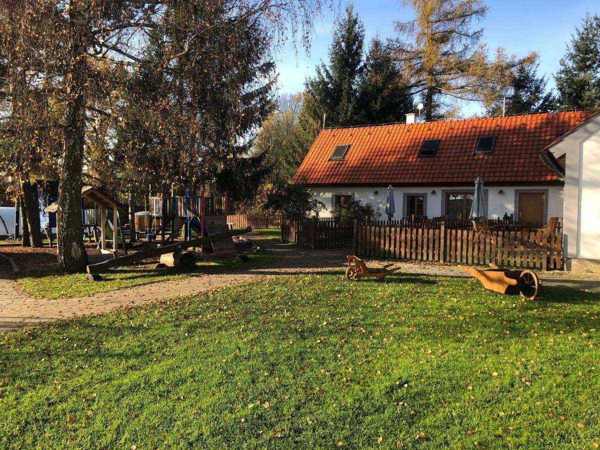 Apartmany Kojakovice - Trebon Jílovice Buitenkant foto