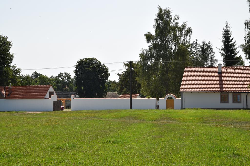 Apartmany Kojakovice - Trebon Jílovice Buitenkant foto